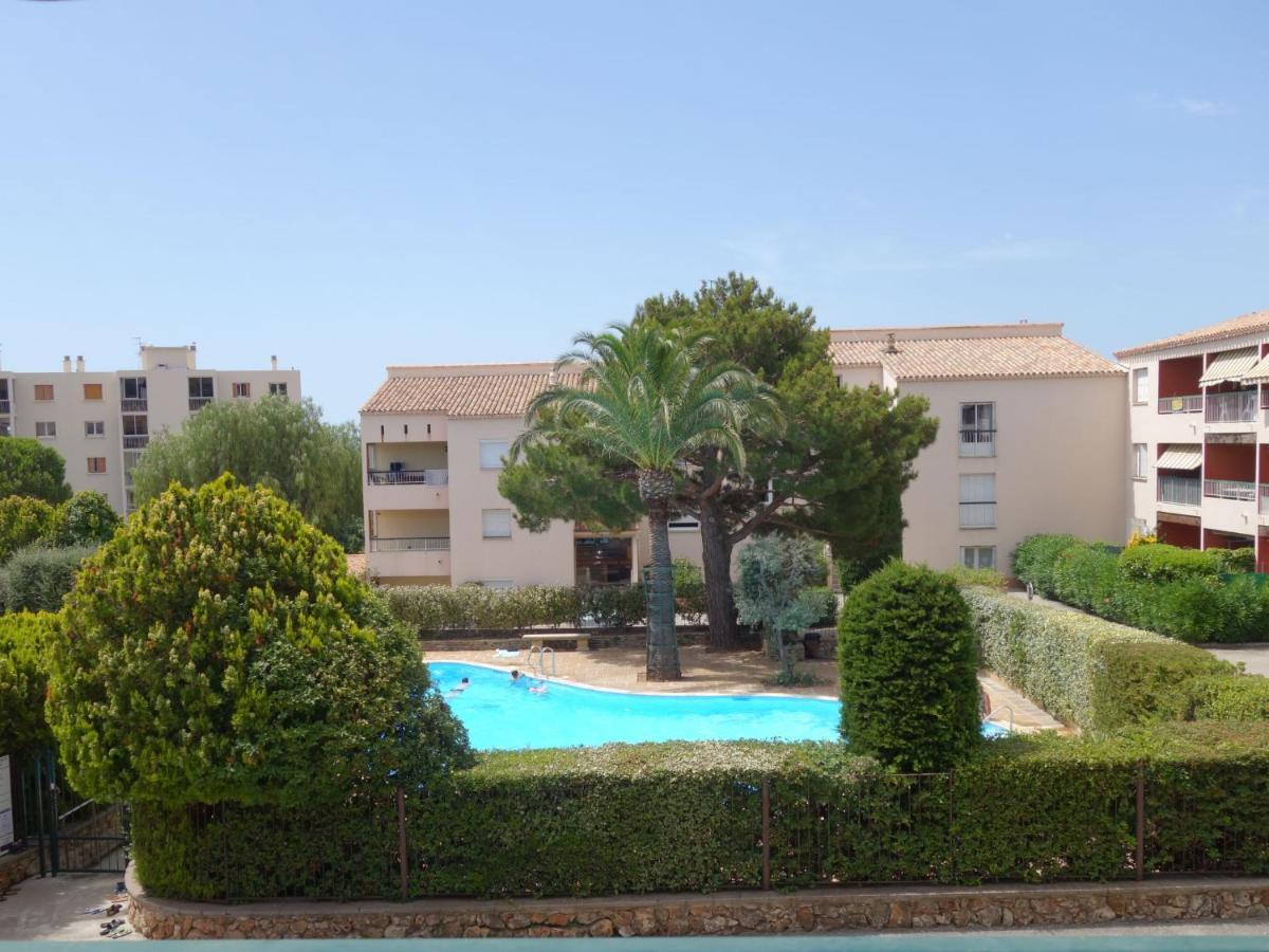 Apartment Hameau De Provence By Interhome Бандоль Экстерьер фото
